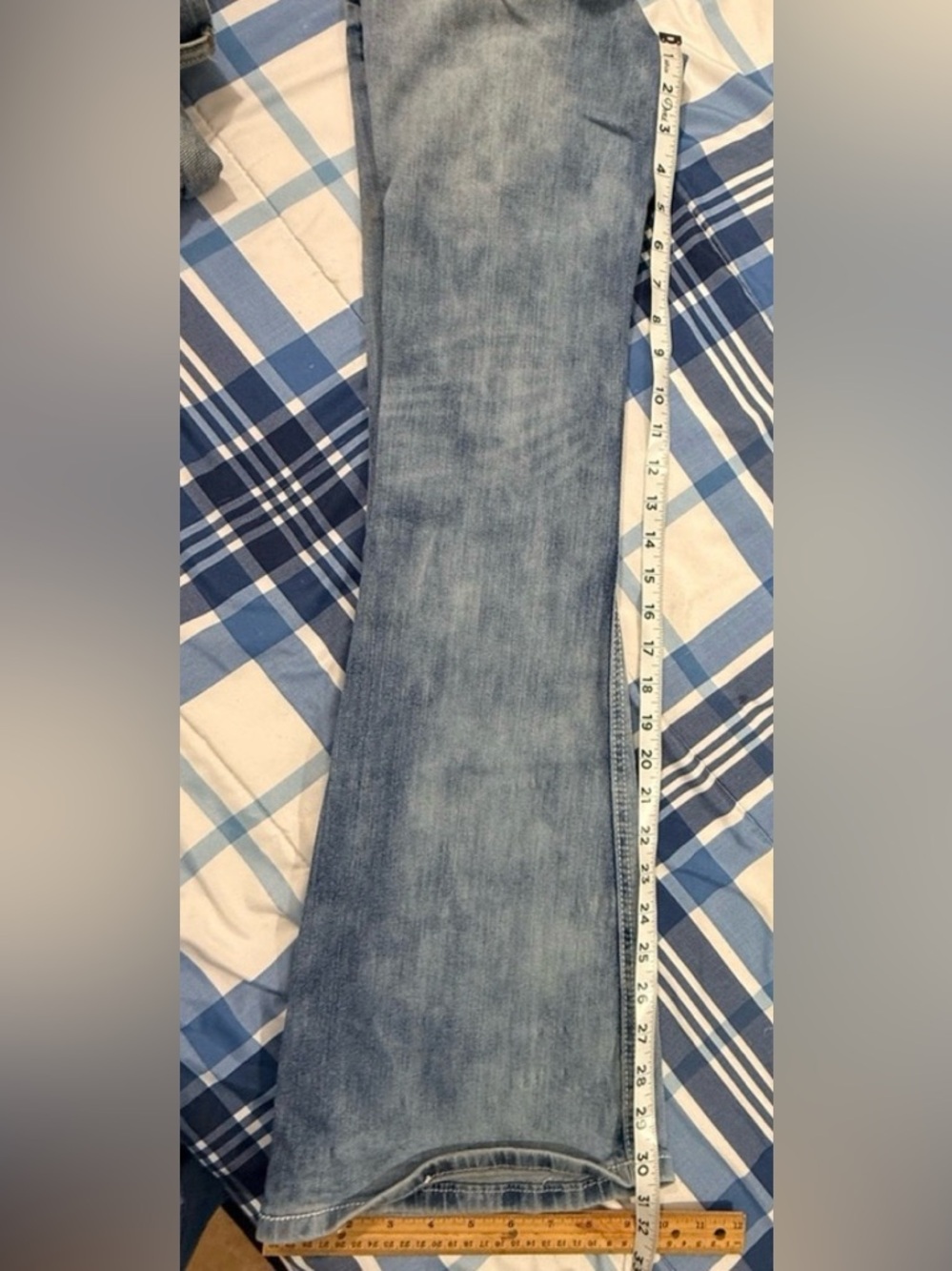 Almost Famous Low Rise Flare Jeans Sz3 Y2K Distressed Bell Bottom - Picture 6 of 10
